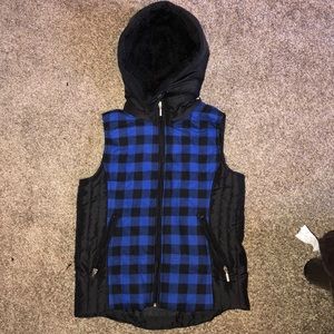 Jane Ashely hooded vest